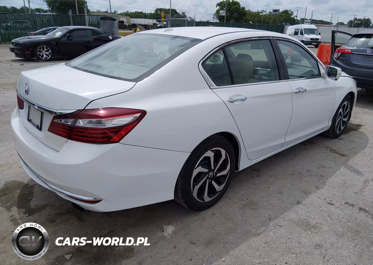 2017 Honda Accord Ex-L VIN:1HGCR2F86HA228989 - 4