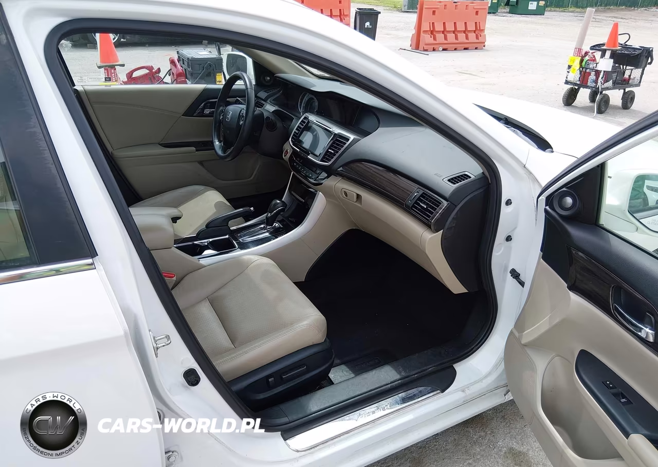 2017 Honda Accord Ex-L VIN:1HGCR2F86HA228989 - 5