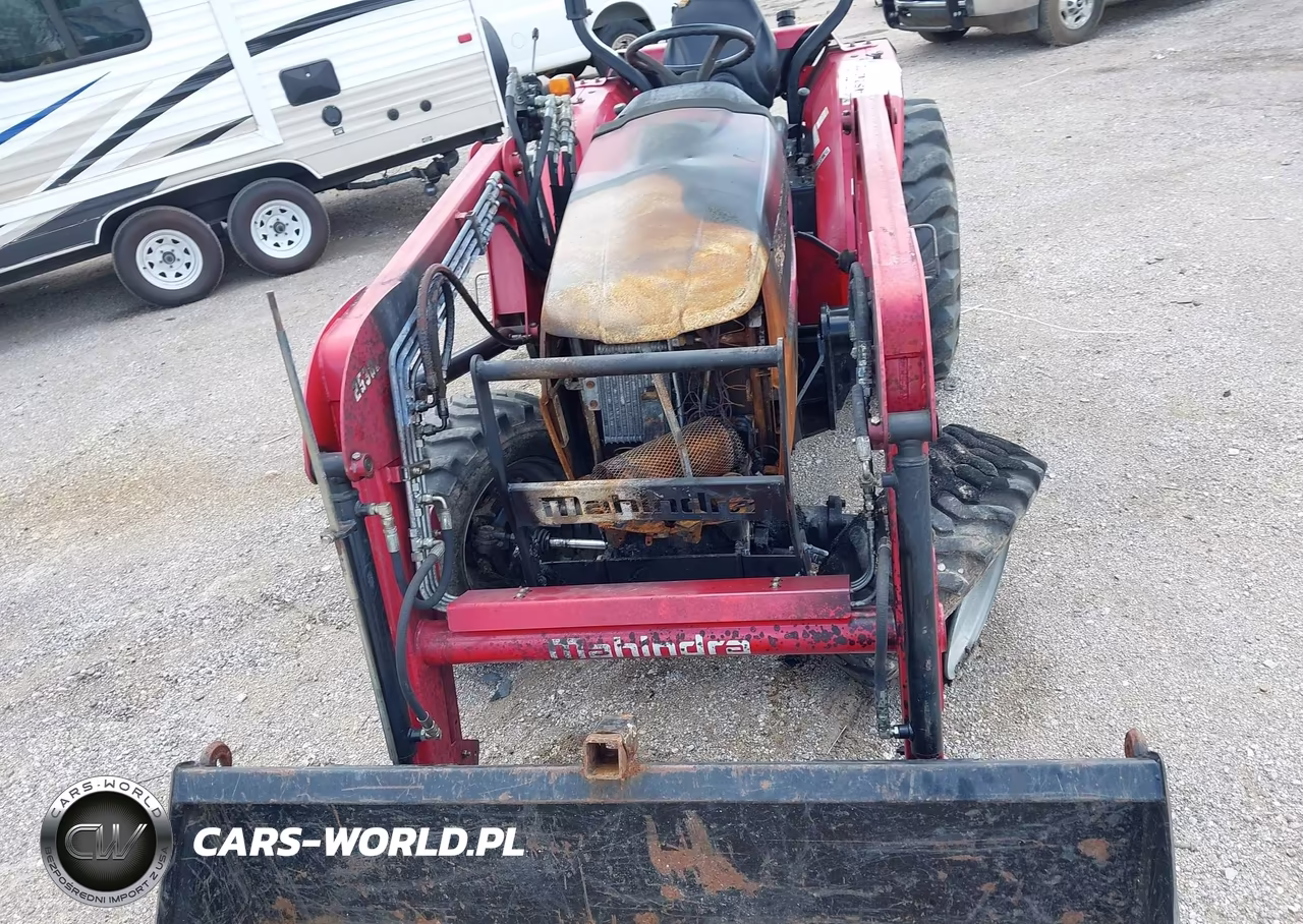 2017 Mahindra 2638 VIN:38HPK01776 - 6