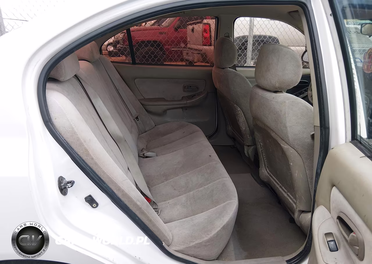 2004 Hyundai Elantra Gls-Gt VIN:KMHDN46D24U917617 - 8