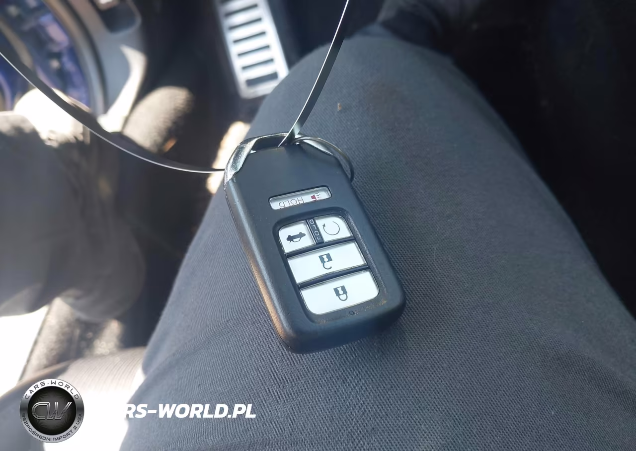 2020 Honda Accord Sport VIN:1HGCV1F3XLA112892 - 11