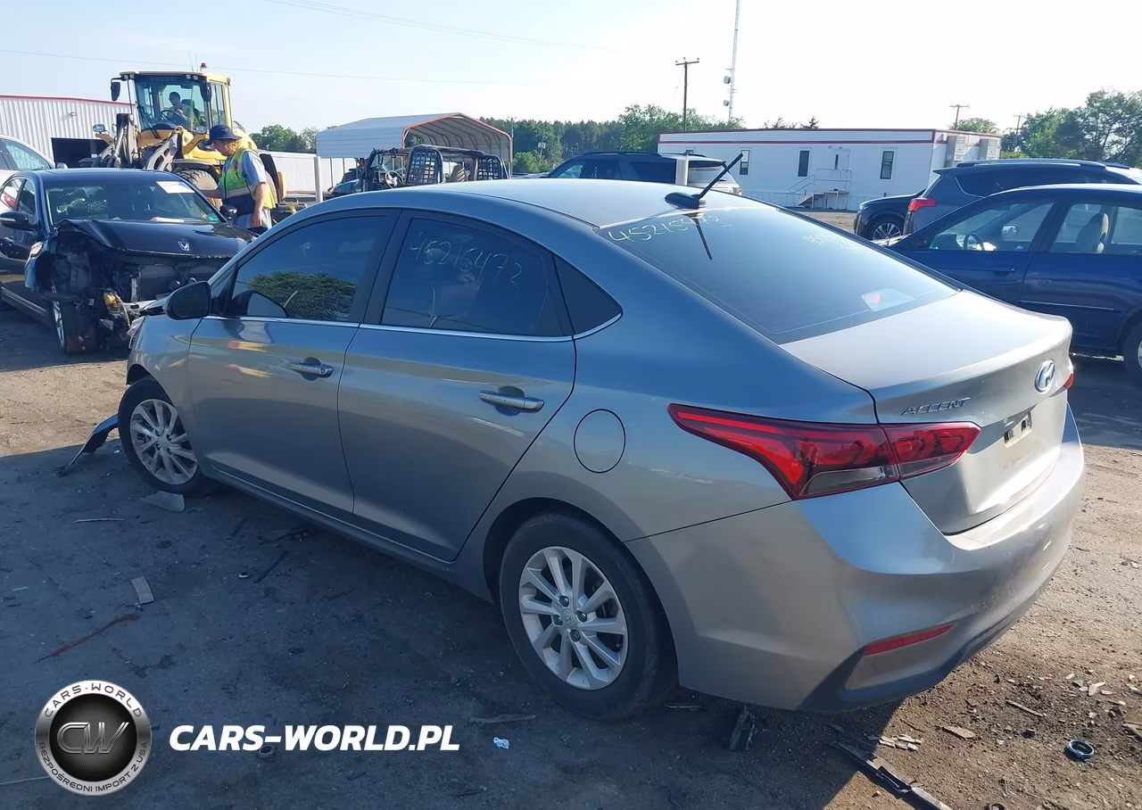 2021 Hyundai Accent Sel VIN:3KPC24A6XME135033 - 3
