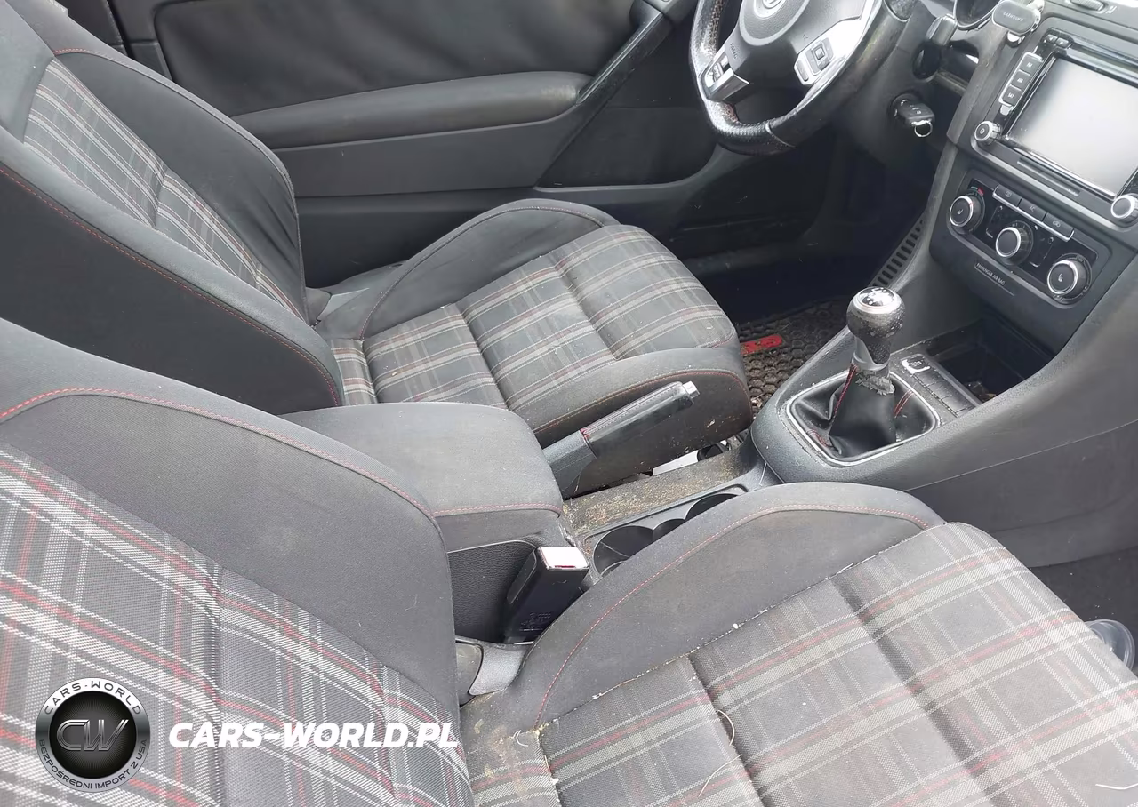 2011 Volkswagen Gti 2-Door VIN:WVWEV7AJ4BW235296 - 5