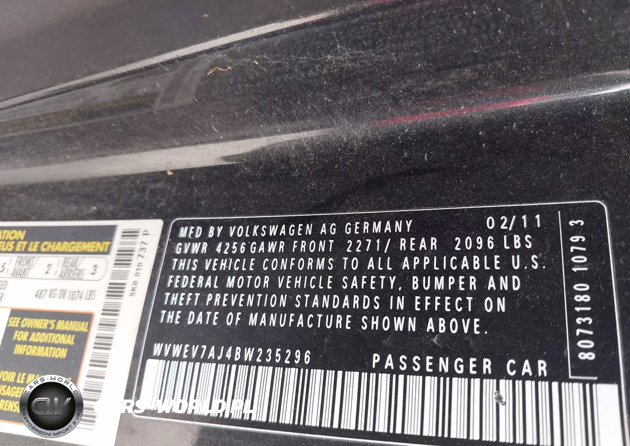 2011 Volkswagen Gti 2-Door VIN:WVWEV7AJ4BW235296 - 9
