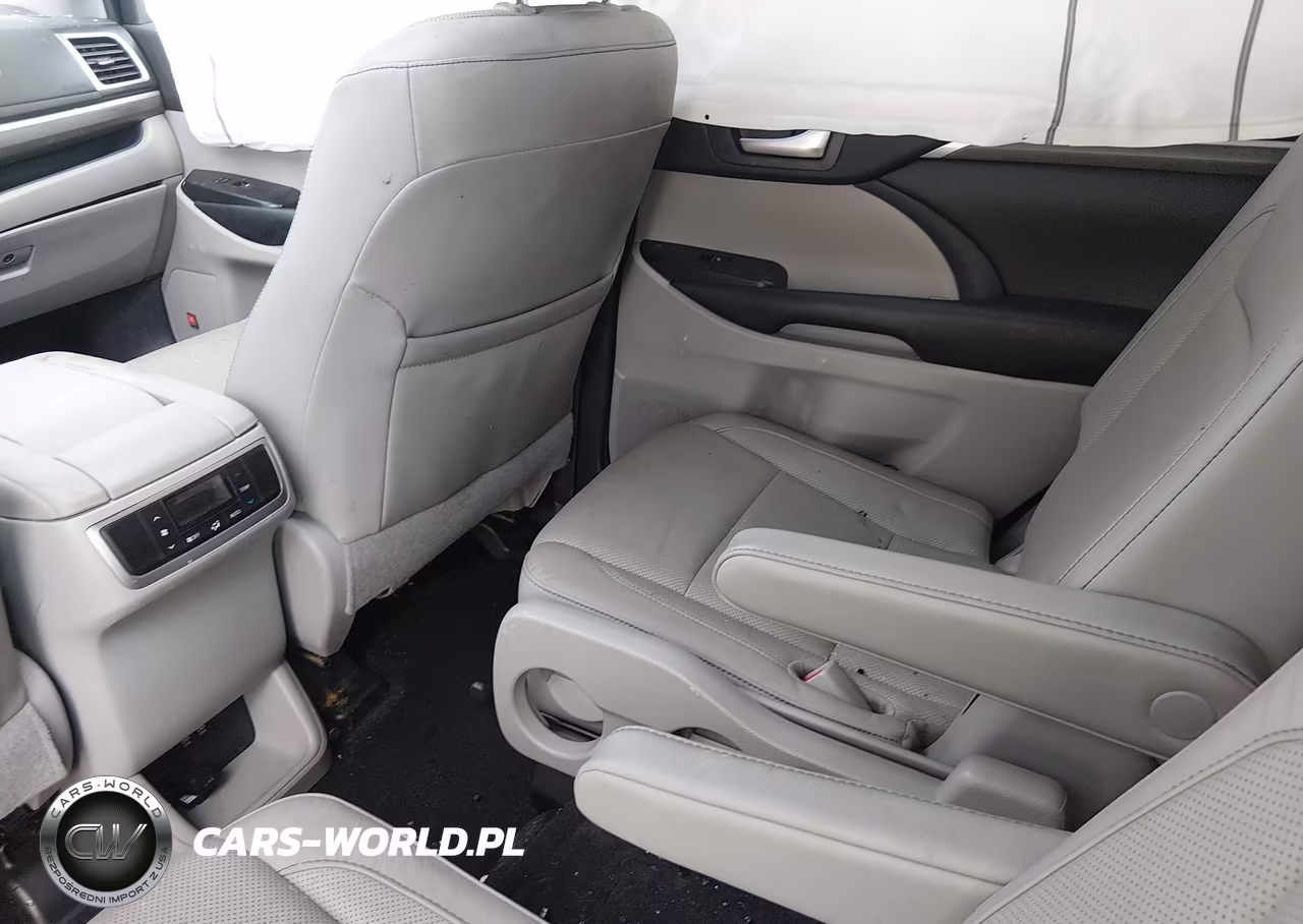 2019 Toyota Highlander Limited VIN:5TDYZRFH5KS306850 - 8