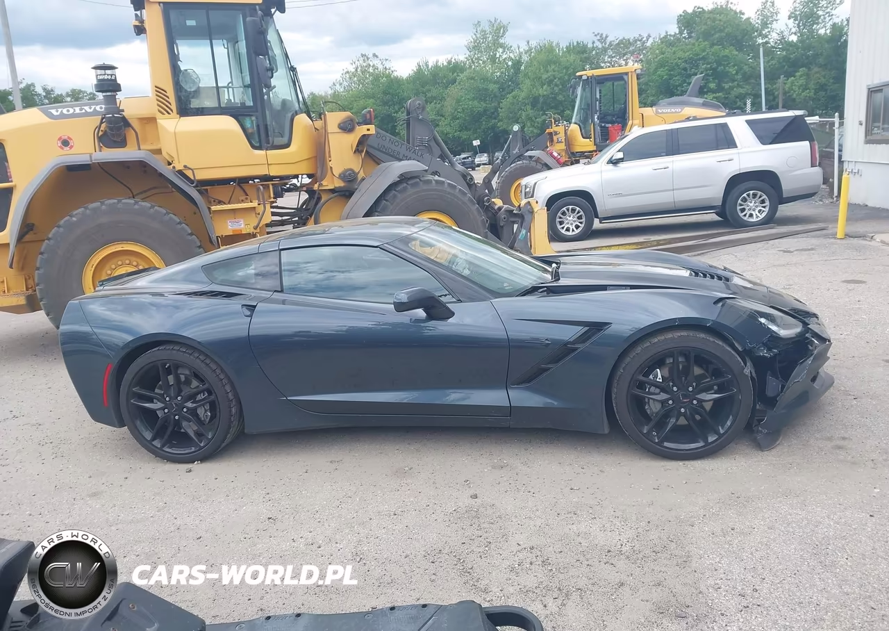 2019 Chevrolet Corvette Stingray VIN:1G1YB2D70K5119004 - 13