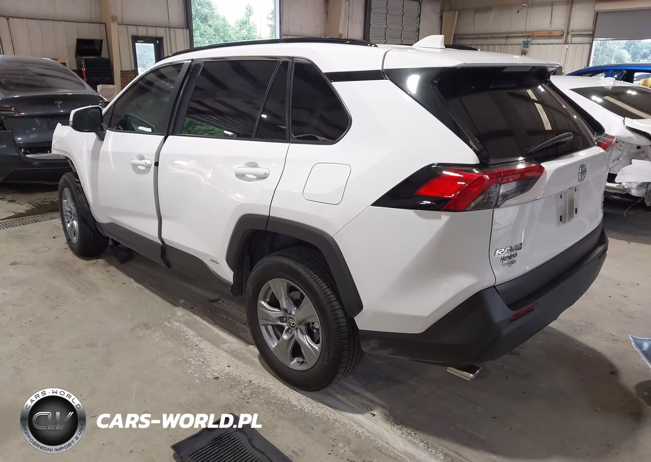 2025 Toyota Rav4 Hybrid Xle VIN:4T3RWRFV0SU173769 - 3