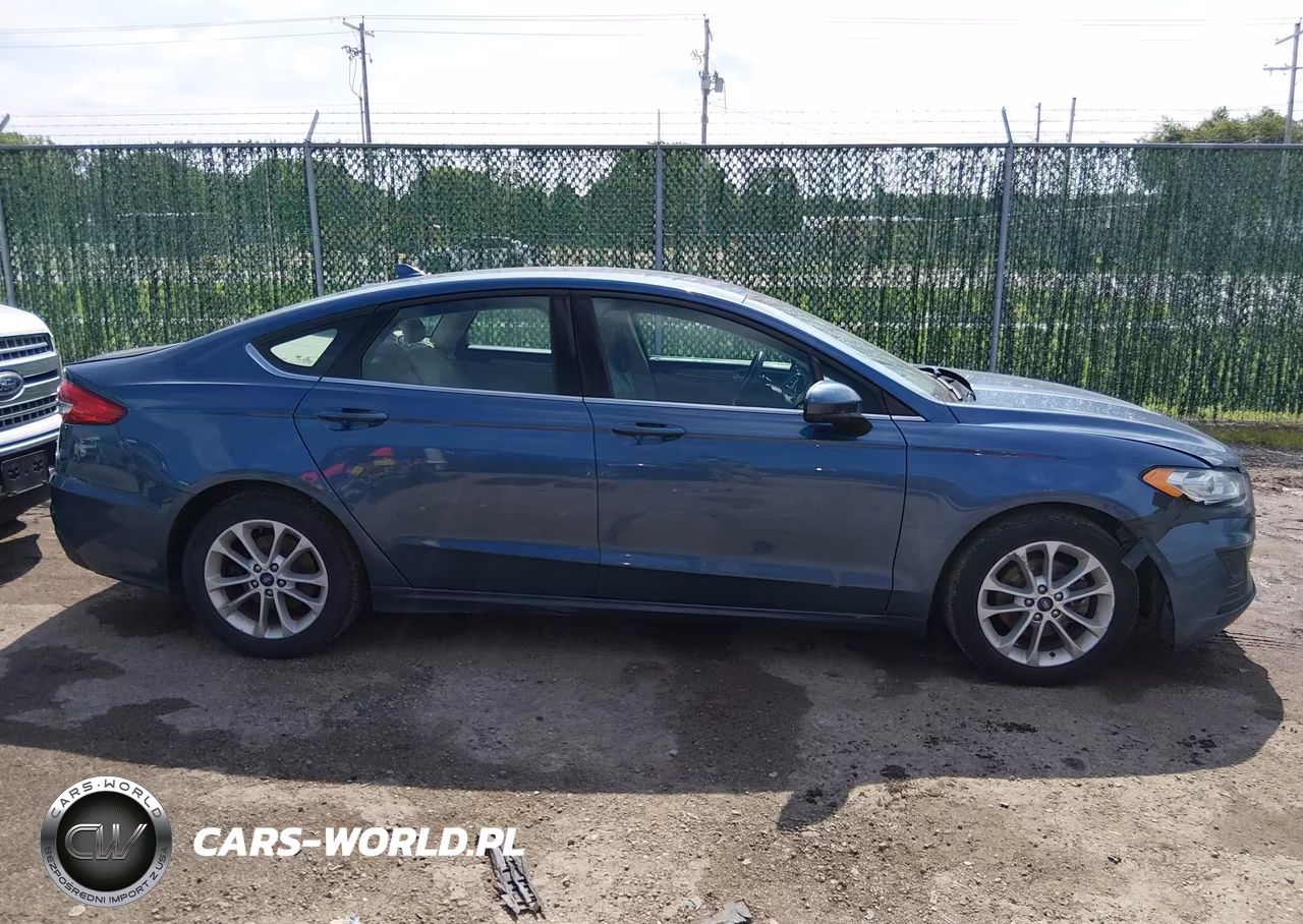2019 Ford Fusion Se VIN:3FA6P0HD3KR114323 - 13