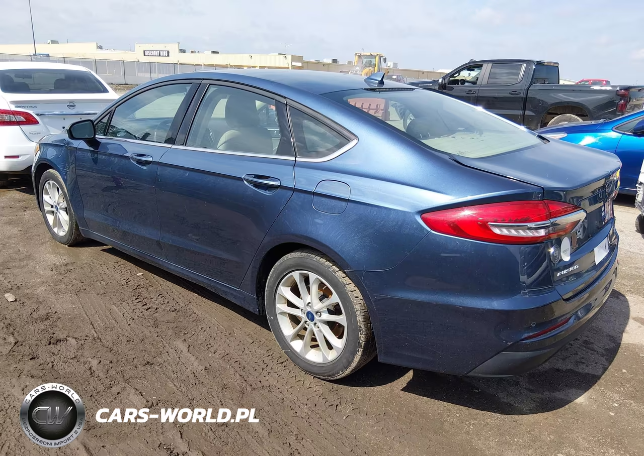 2019 Ford Fusion Se VIN:3FA6P0HD3KR114323 - 3