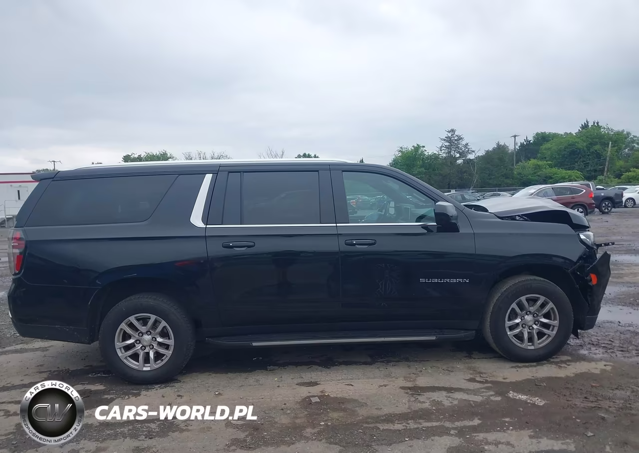 2023 Chevrolet Suburban 4Wd Lt VIN:1GNSKCKD3PR310452 - 13