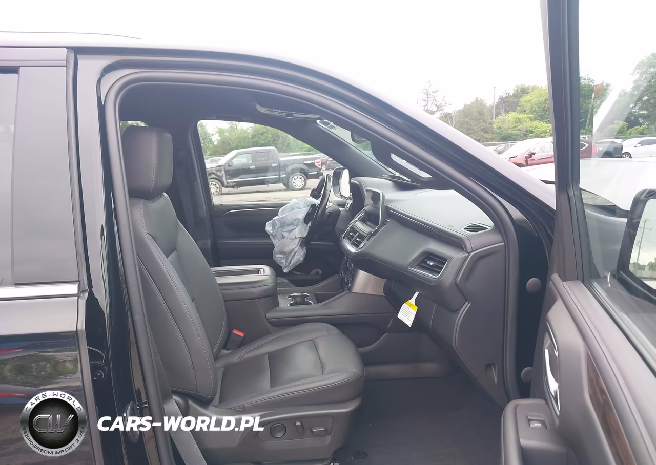 2023 Chevrolet Suburban 4Wd Lt VIN:1GNSKCKD3PR310452 - 5