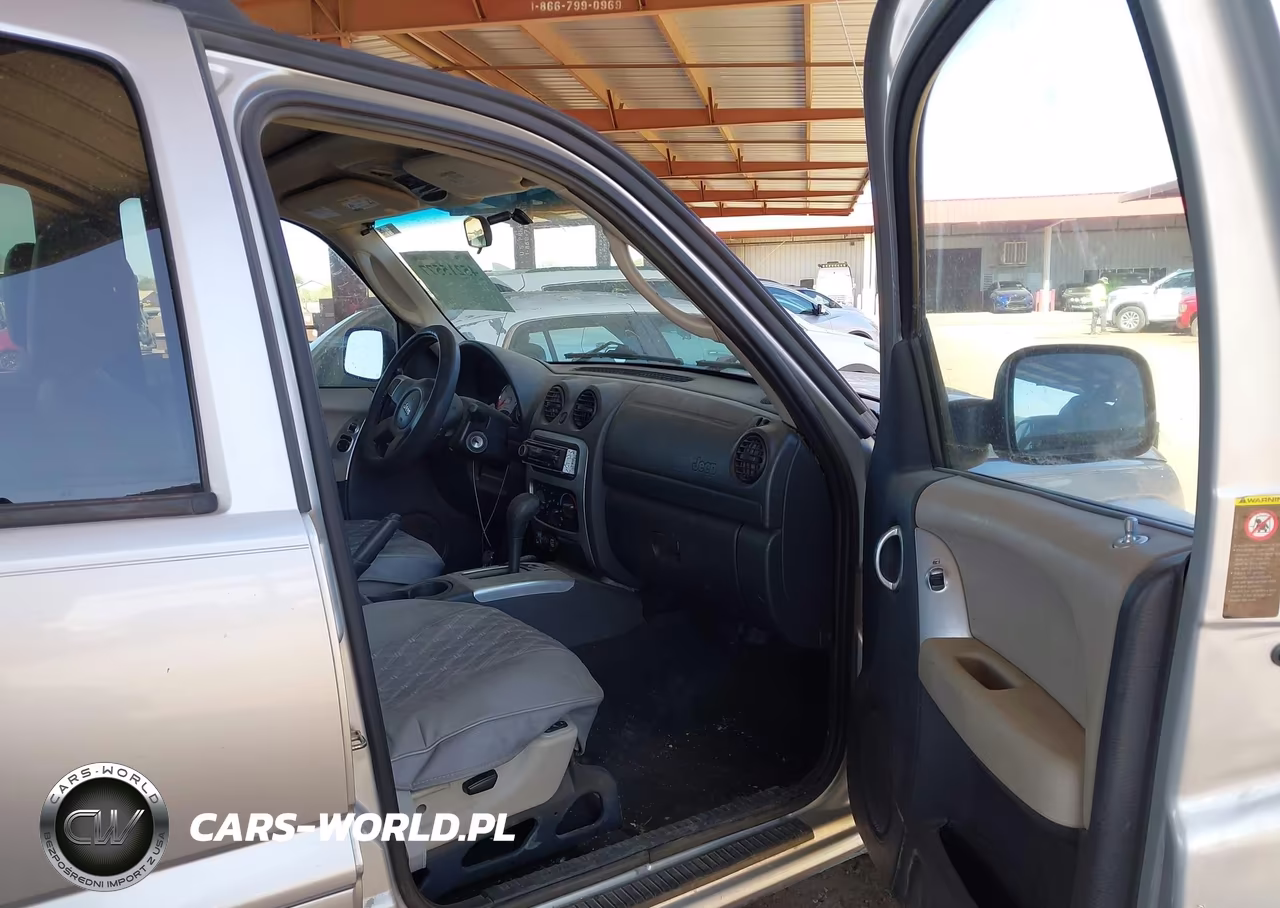 2002 Jeep Liberty Limited Edition VIN:1J8GL58K42W213535 - 5