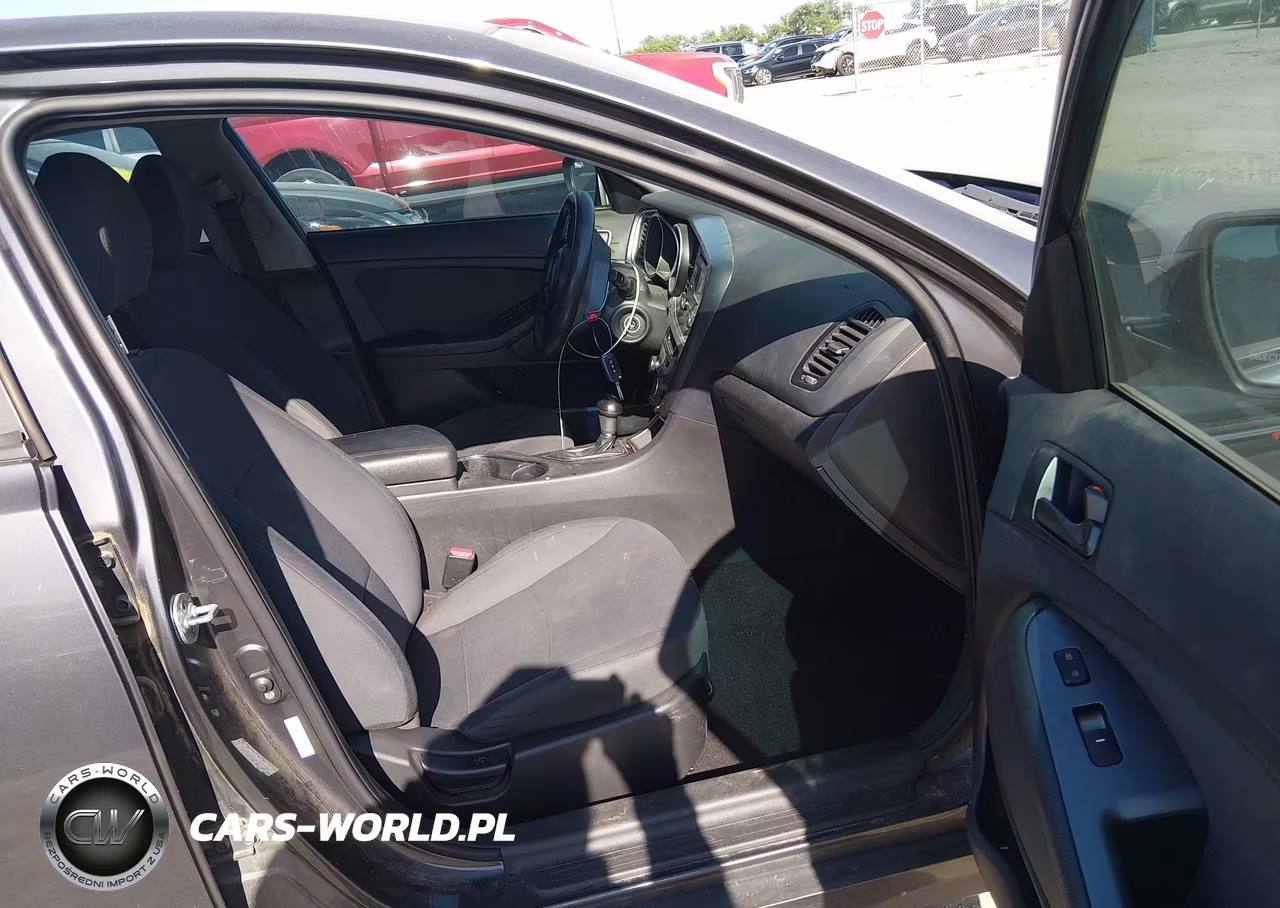 2015 Kia Optima Lx VIN:KNAGM4A79F5633093 - 3