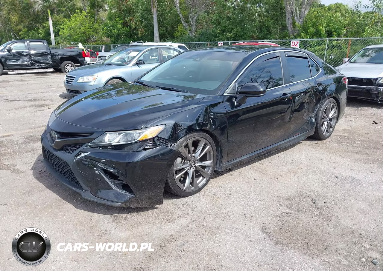 2019 Toyota Camry Se VIN:4T1B11HK6KU742055 - 2