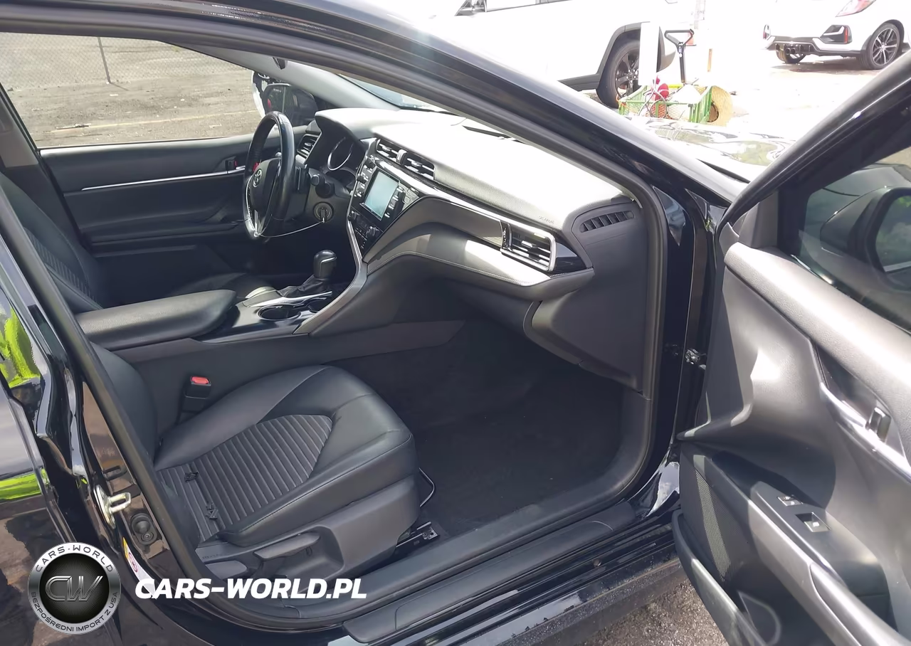 2019 Toyota Camry Se VIN:4T1B11HK6KU742055 - 5
