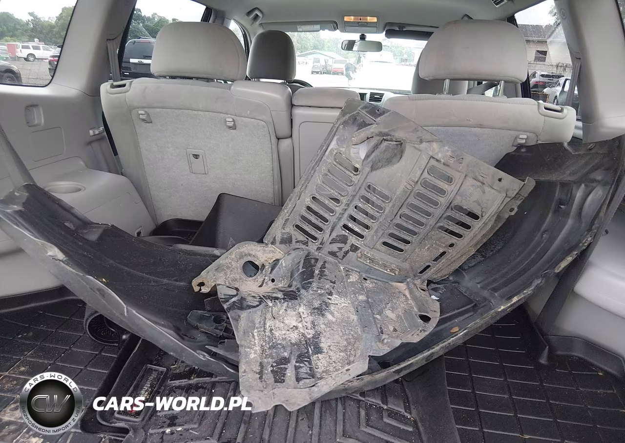 2011 Toyota Highlander Base V6 VIN:5TDZK3EHXBS035646 - 12