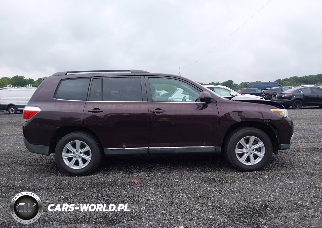 2011 Toyota Highlander Base V6 VIN:5TDZK3EHXBS035646 - 14