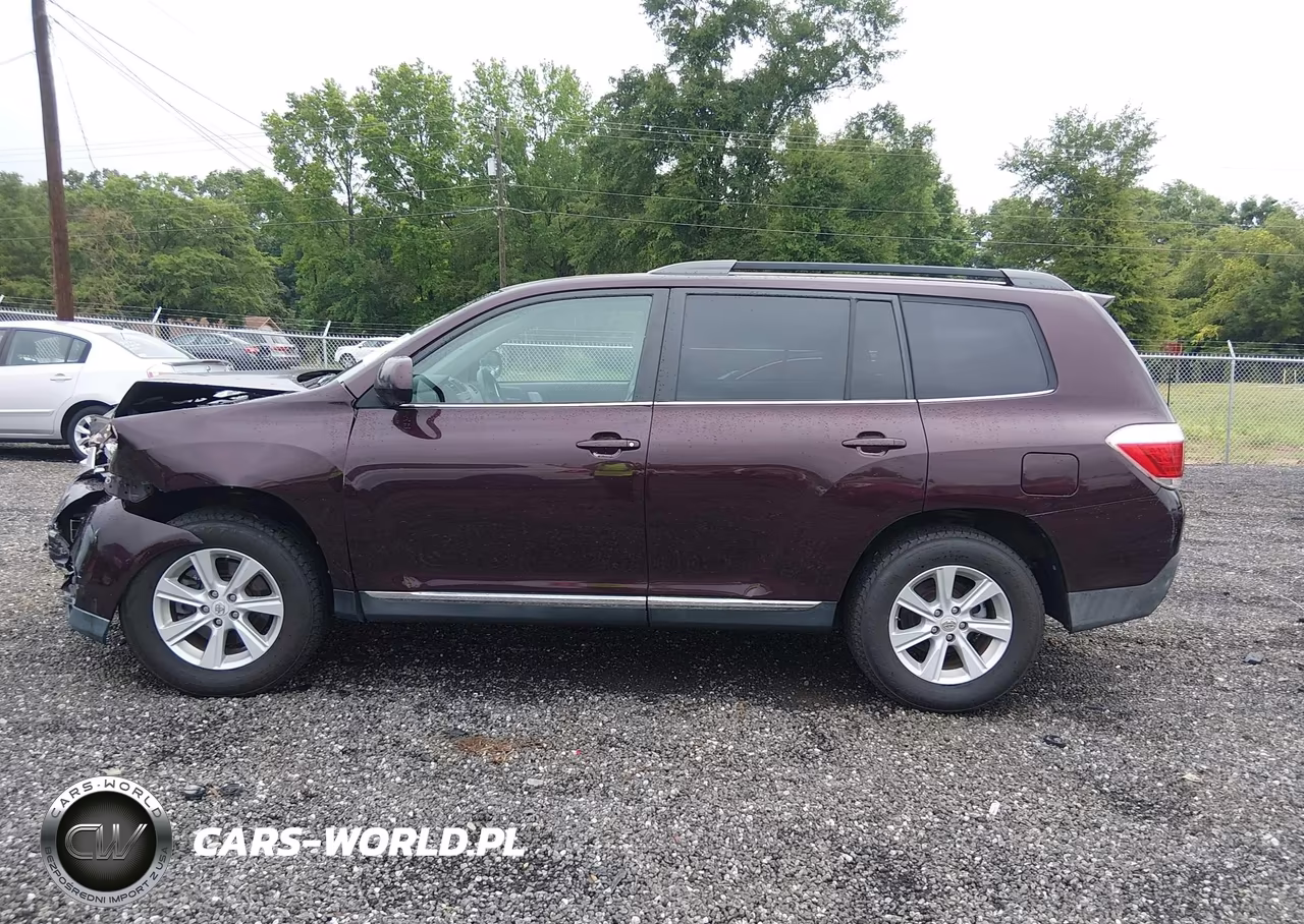 2011 Toyota Highlander Base V6 VIN:5TDZK3EHXBS035646 - 15