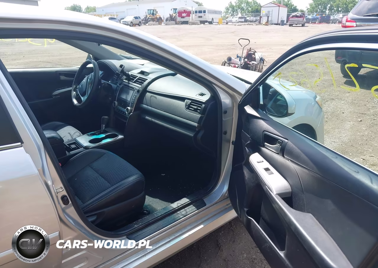 2014 Toyota Camry Se VIN:4T1BF1FK1EU455229 - 5