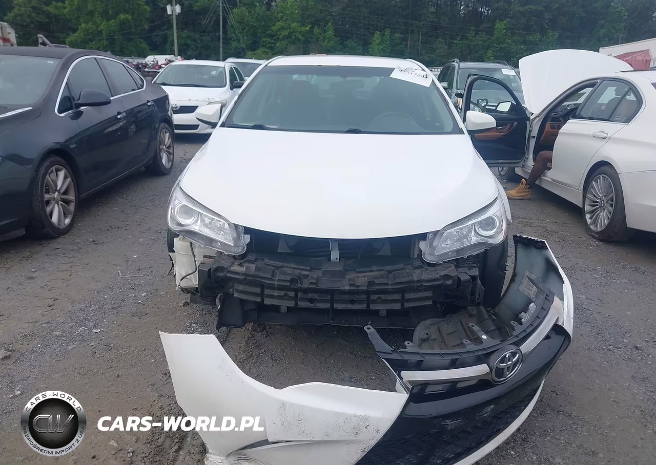 2015 Toyota Camry Se VIN:4T1BF1FK8FU498225 - 12