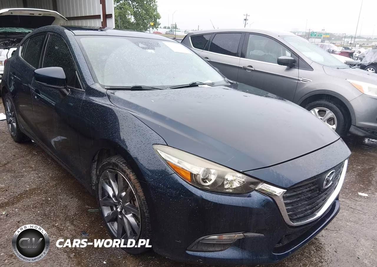 2018 Mazda Mazda3 Touring – zdjęcie 1 z 17