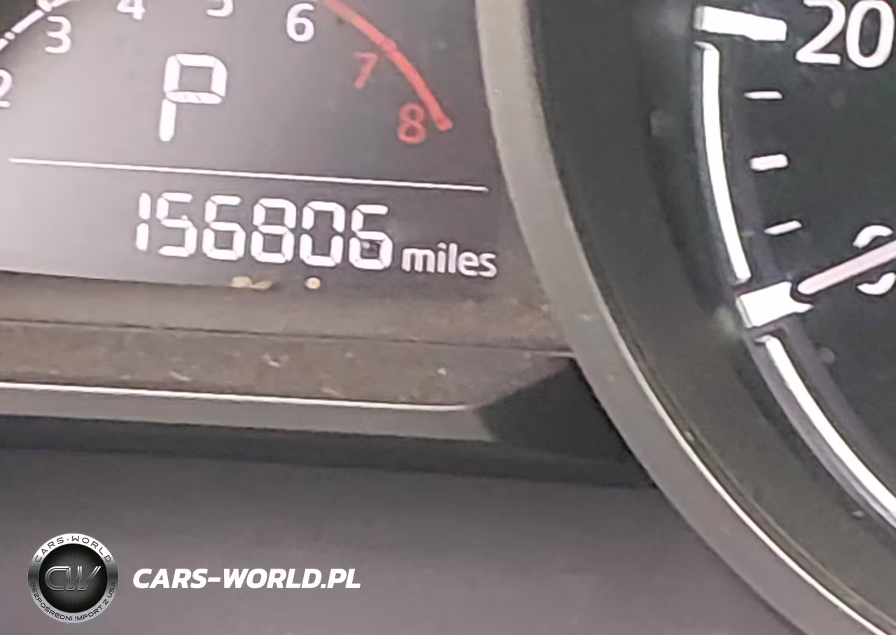2018 Mazda Mazda3 Touring VIN:3MZBN1L30JM194336 - 15