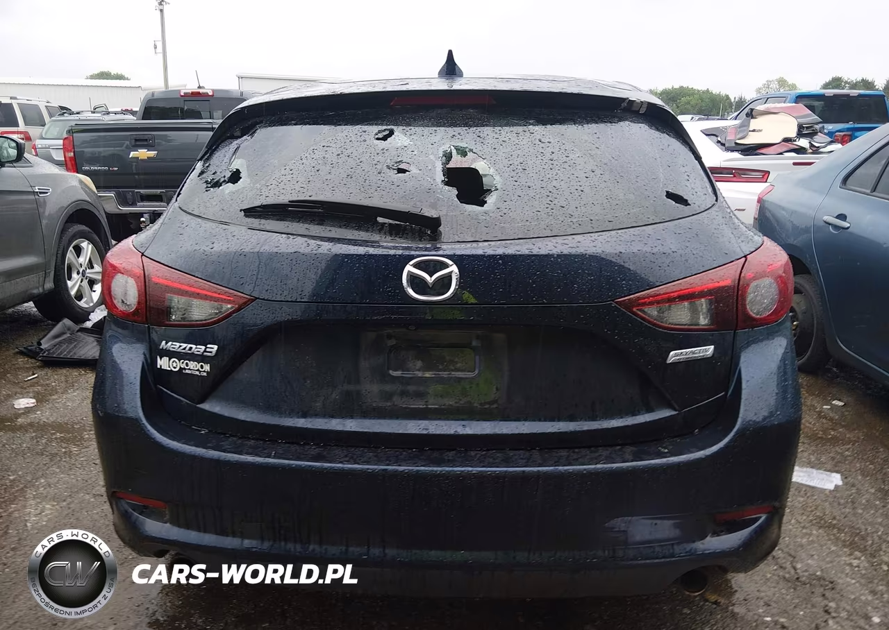 2018 Mazda Mazda3 Touring VIN:3MZBN1L30JM194336 - 16