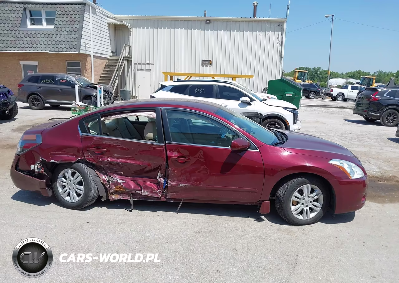 2011 Nissan Altima 2.5 S VIN:1N4AL2APXBC168898 - 13