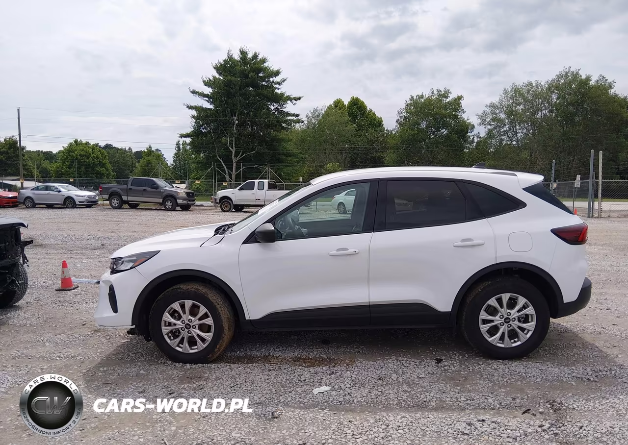 2025 Ford Escape Active VIN:1FMCU9GN6SUA43109 - 14