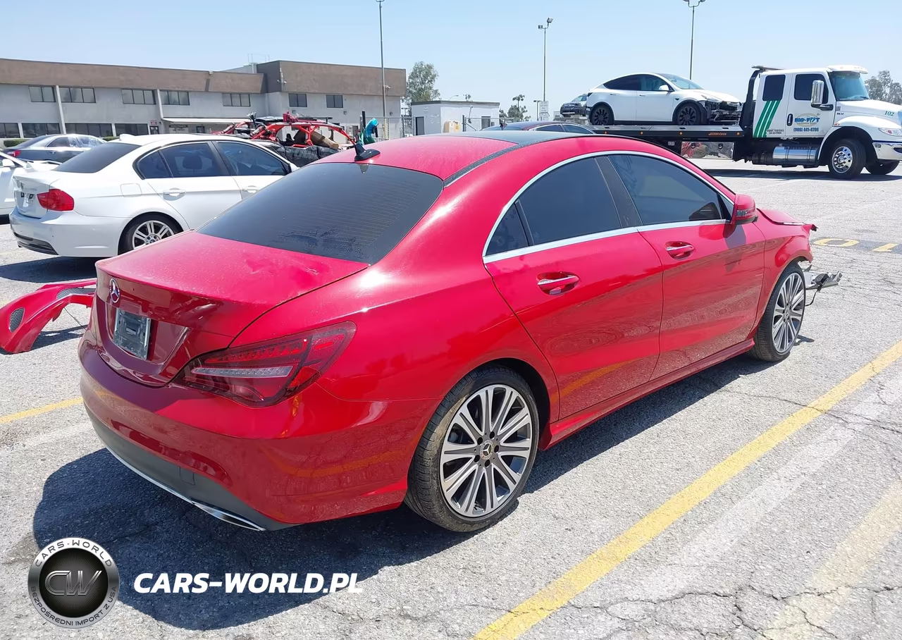 2019 Mercedes-Benz Cla 250 VIN:WDDSJ4EB7KN727607 - 4