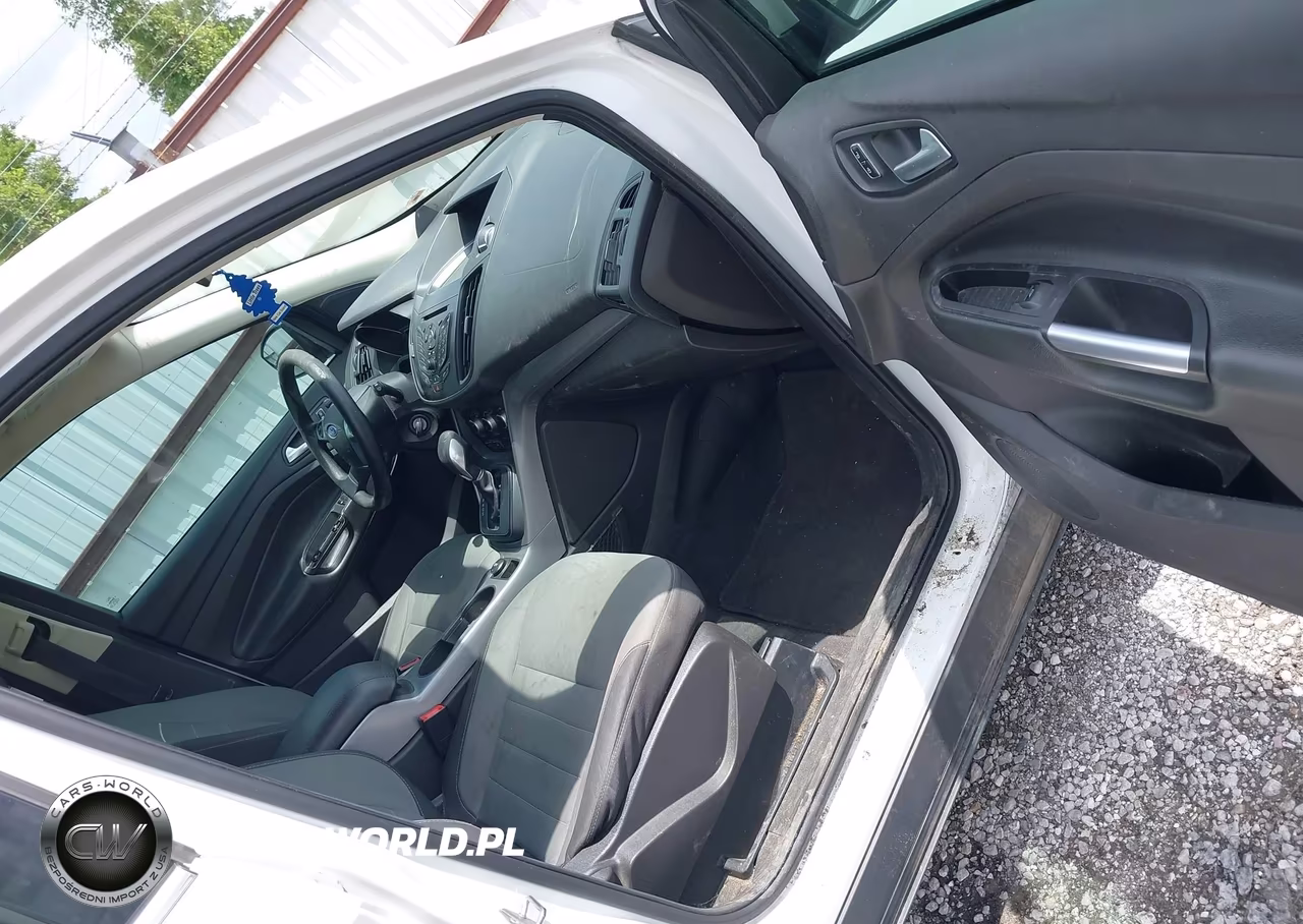 2015 Ford Escape Se VIN:1FMCU0GX6FUB82899 - 5