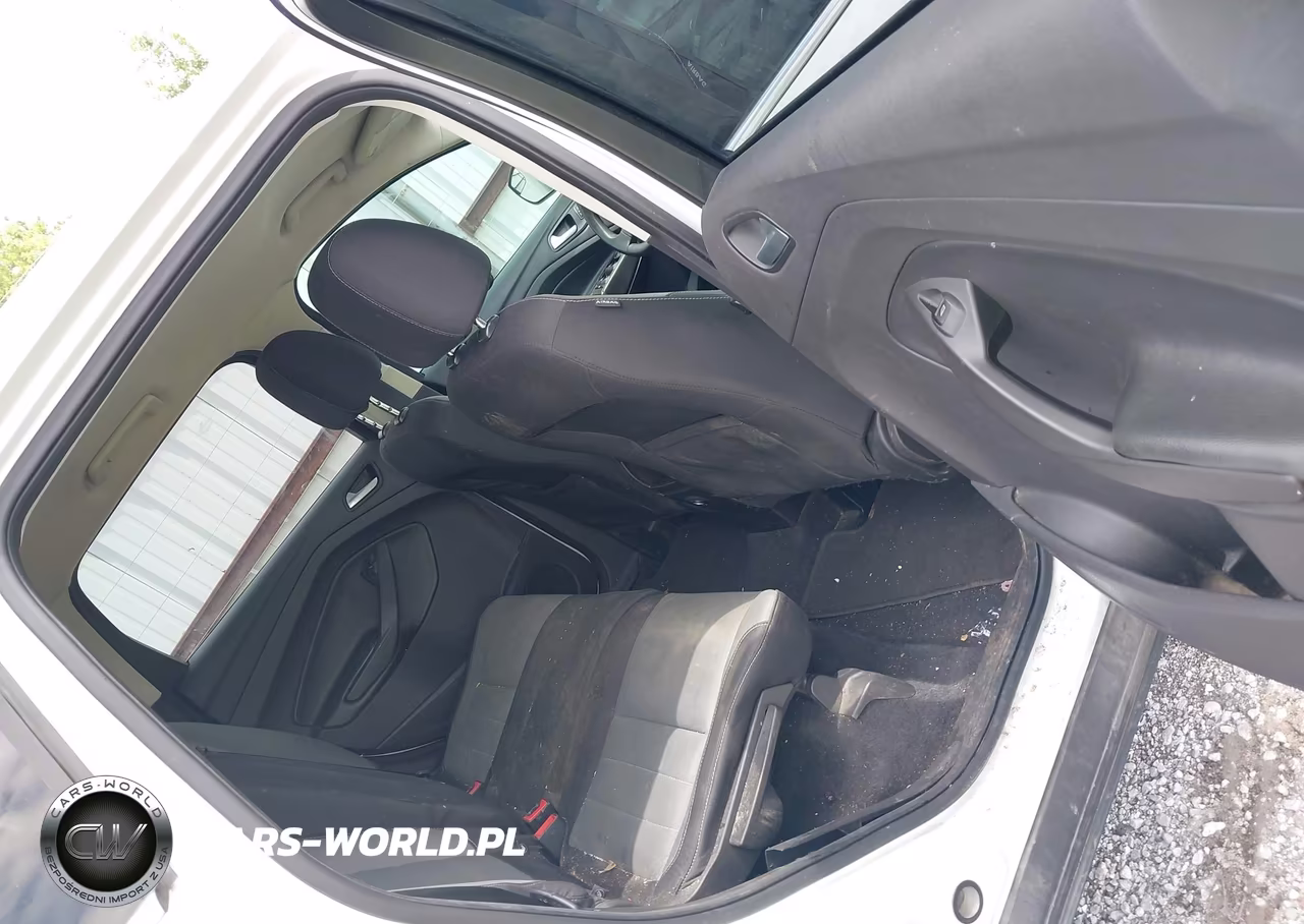 2015 Ford Escape Se VIN:1FMCU0GX6FUB82899 - 8