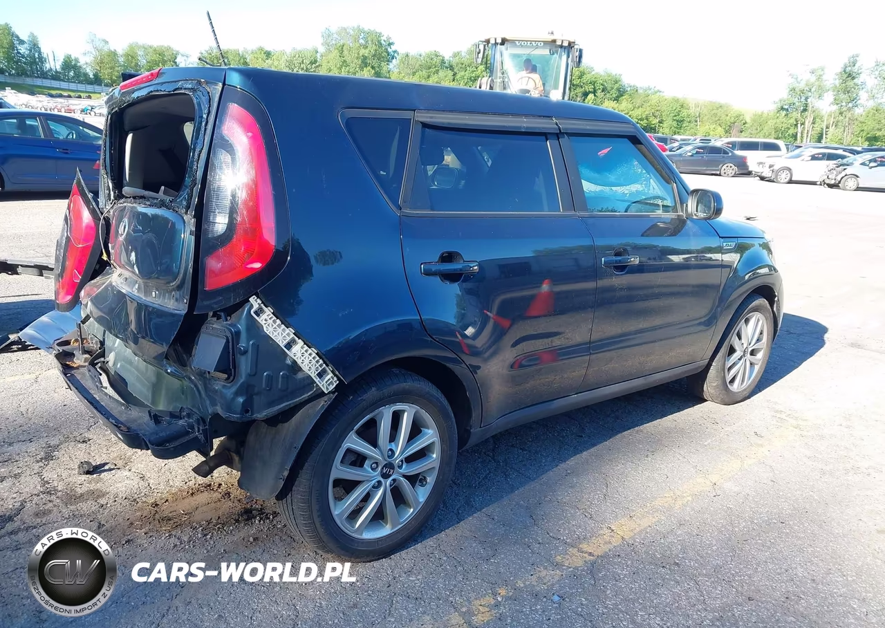 2017 Kia Soul + VIN:KNDJP3A54H7476637 - 4