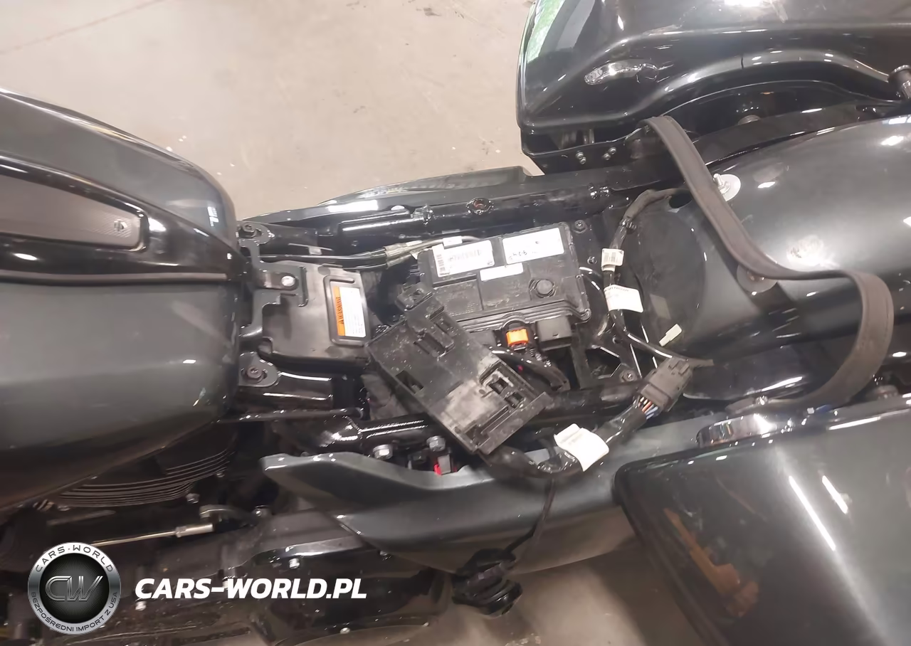 2025 Harley-Davidson Fltrx VIN:1HD1KH717SB616599 - 17