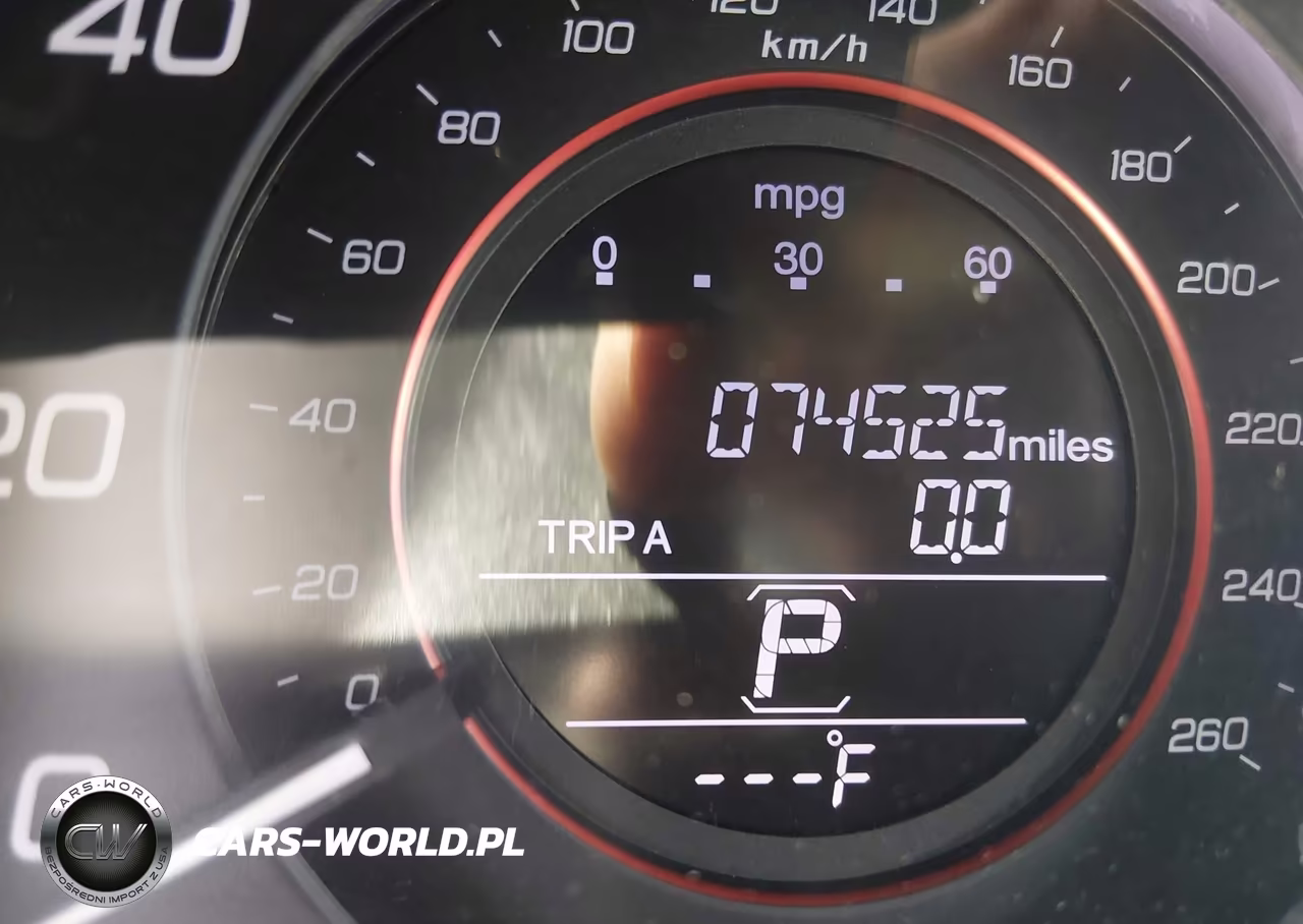 2015 Honda Accord Sport VIN:1HGCR2F50FA165696 - 16