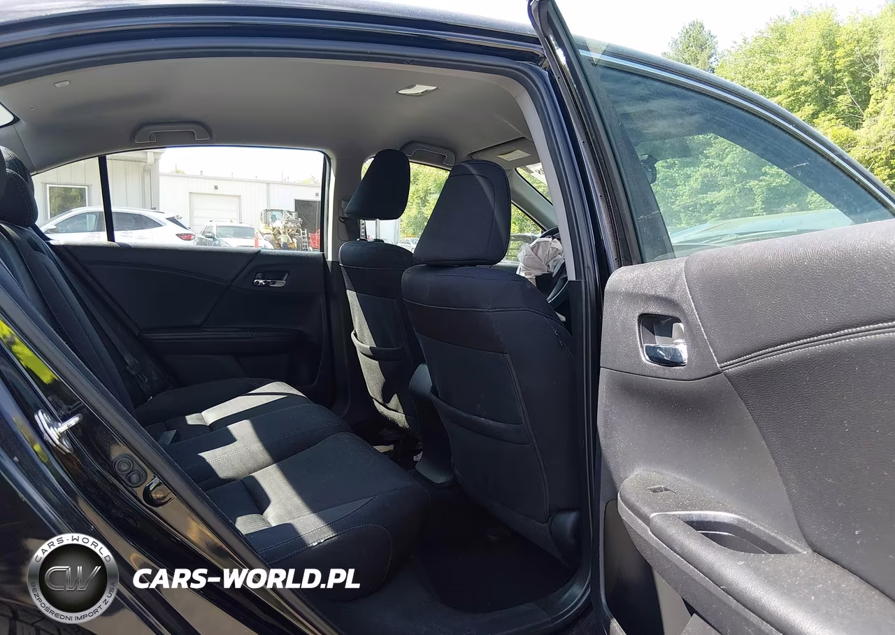 2015 Honda Accord Sport VIN:1HGCR2F50FA165696 - 8