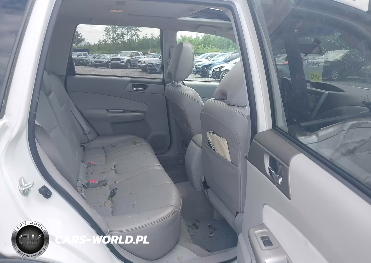 2009 Subaru Forester 2.5X Limited VIN:JF2SH64669H725055 - 8