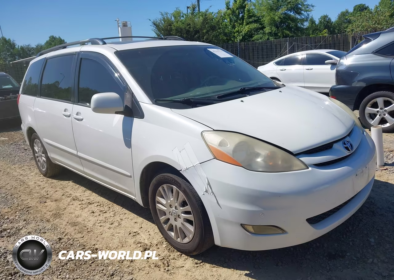 2010 Toyota Sienna Xle