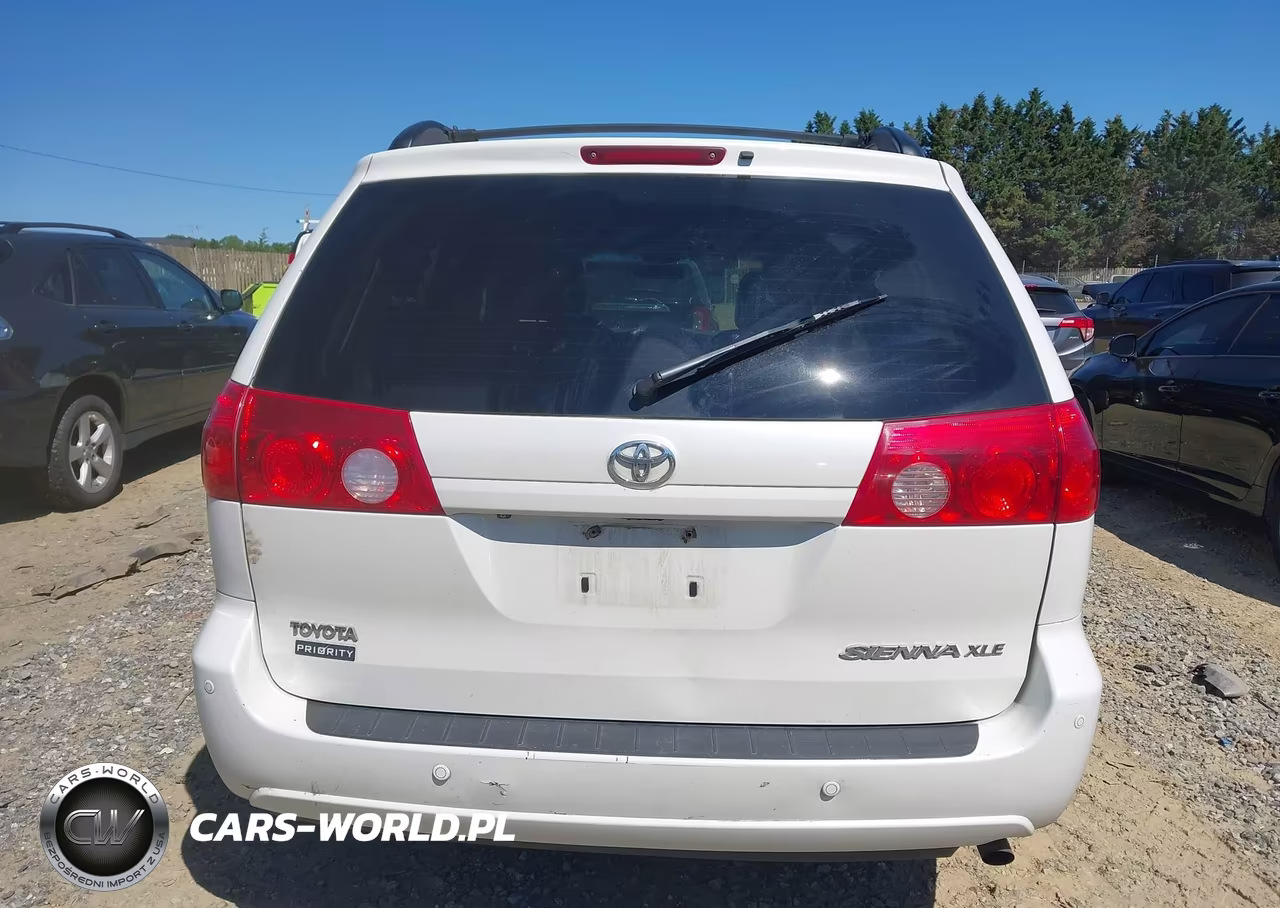 2010 Toyota Sienna Xle VIN:5TDYK4CC4AS289425 - 17