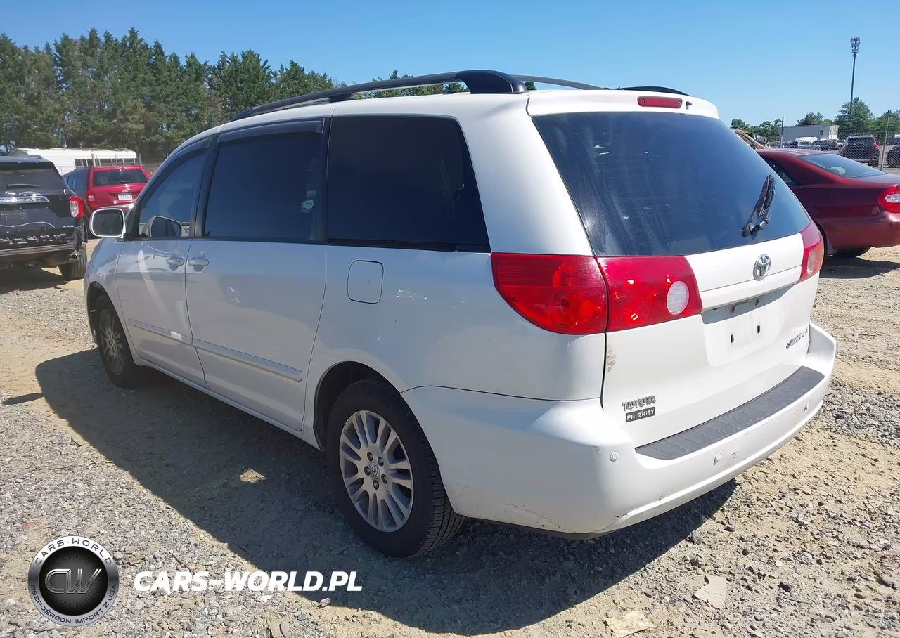 2010 Toyota Sienna Xle VIN:5TDYK4CC4AS289425 - 3