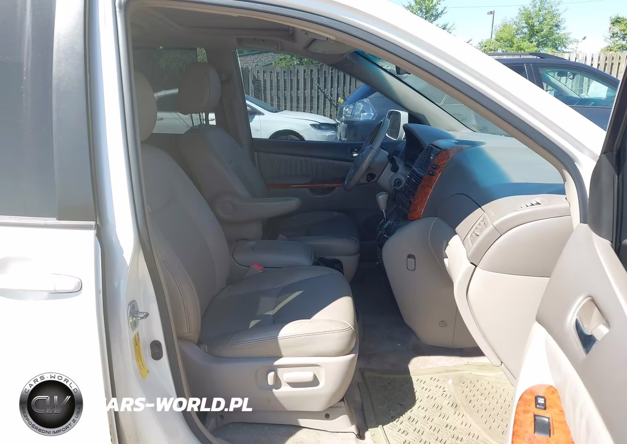 2010 Toyota Sienna Xle VIN:5TDYK4CC4AS289425 - 5