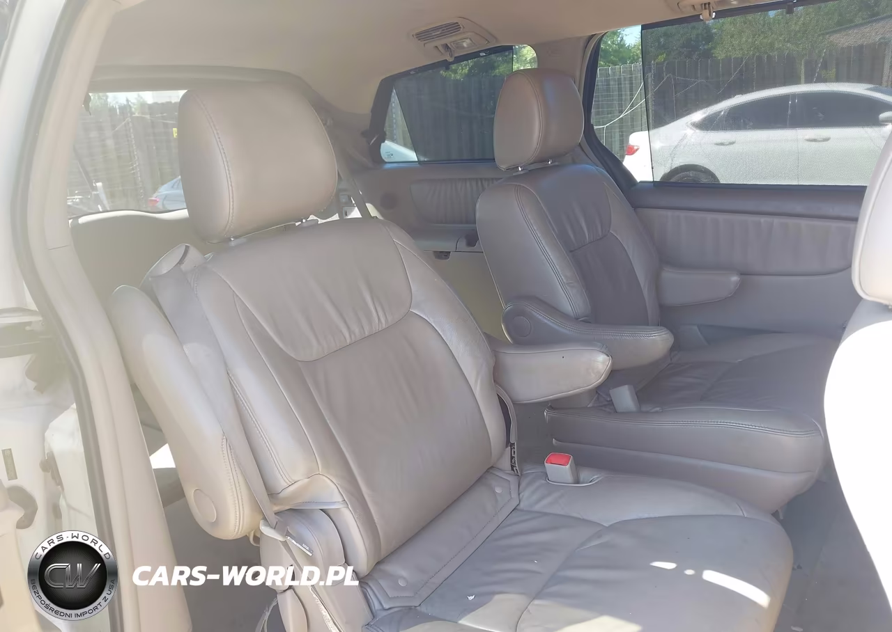 2010 Toyota Sienna Xle VIN:5TDYK4CC4AS289425 - 8