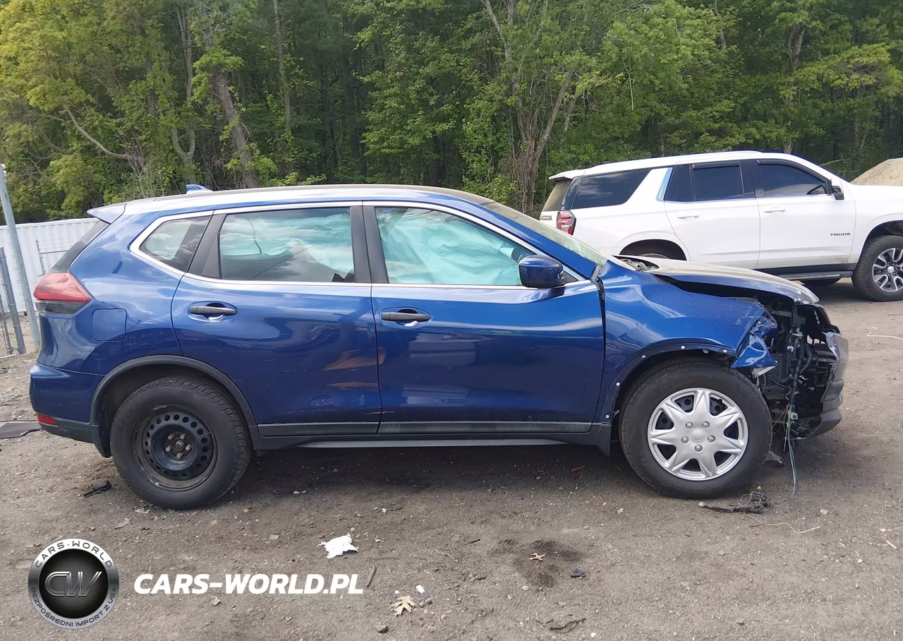2018 Nissan Rogue S VIN:5N1AT2MV7JC789918 - 13