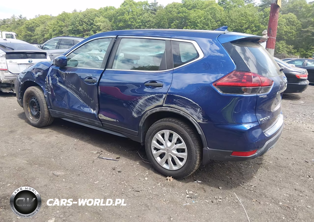 2018 Nissan Rogue S VIN:5N1AT2MV7JC789918 - 3