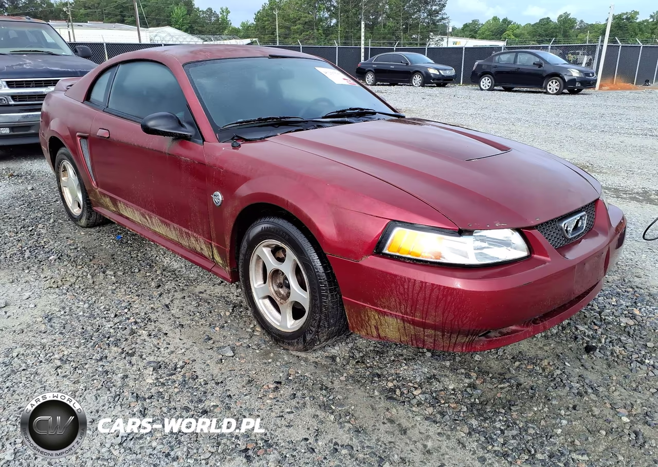 2004 Ford Mustang