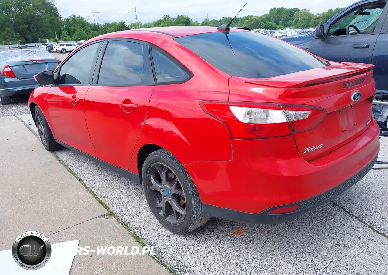 2013 Ford Focus Se VIN:1FADP3F22DL170135 - 3