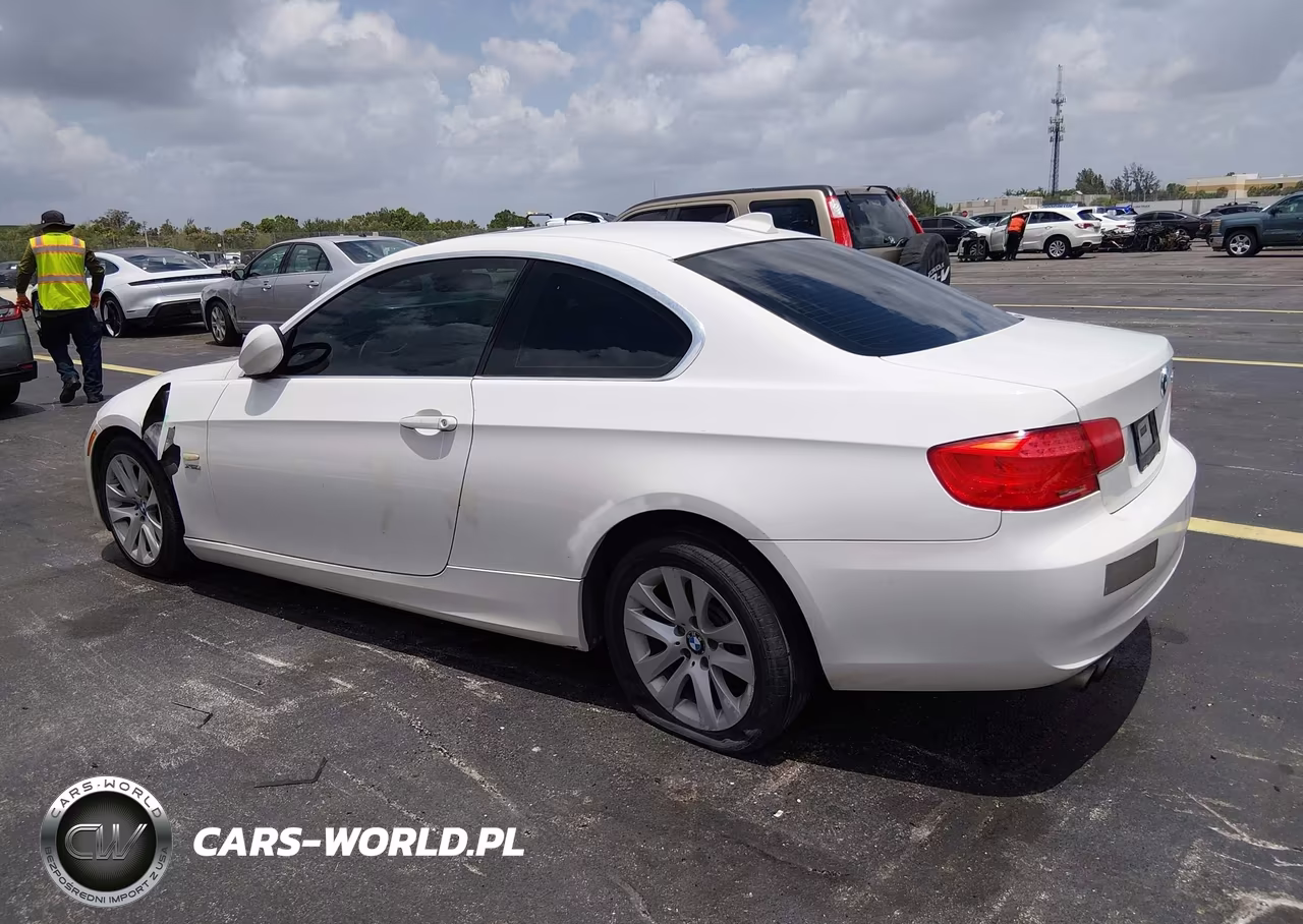 2012 BMW 328I xDrive VIN:WBAKF5C52CE656684 - 3