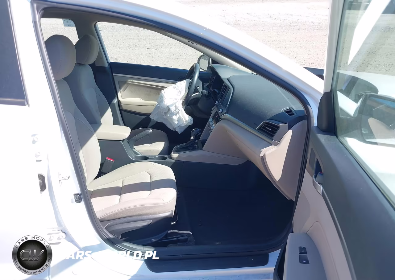 2020 Hyundai Elantra Value Edition VIN:5NPD84LFXLH618984 - 5
