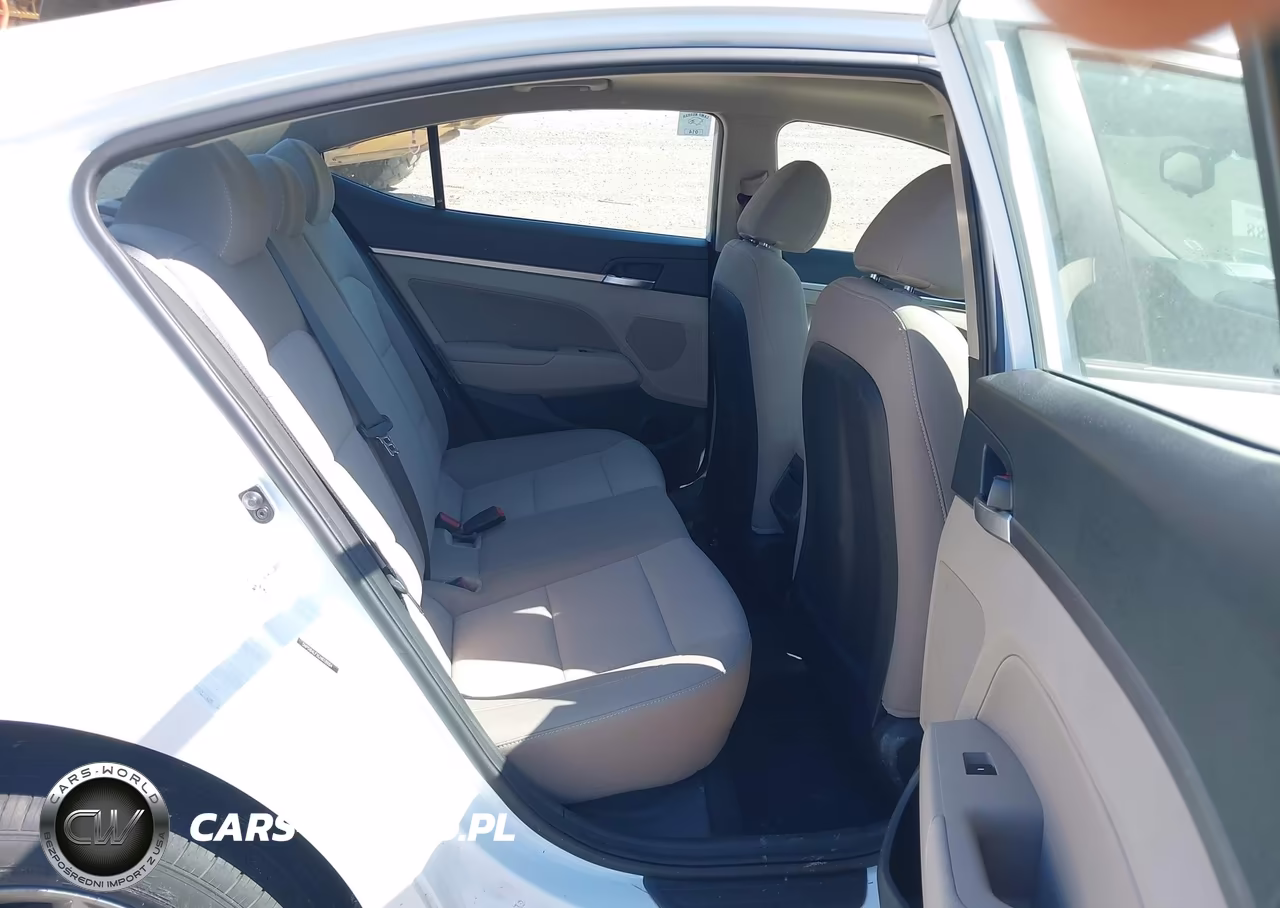 2020 Hyundai Elantra Value Edition VIN:5NPD84LFXLH618984 - 8