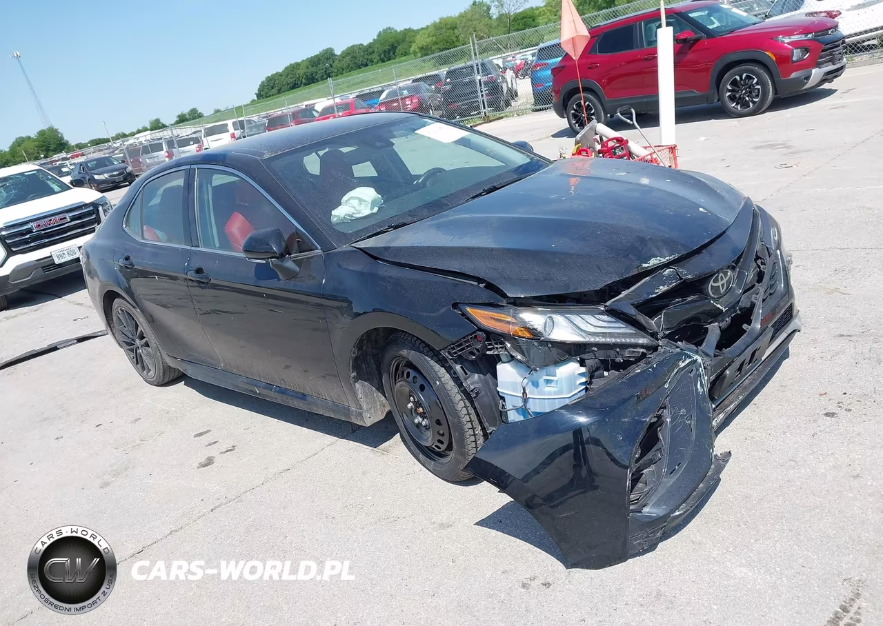 2023 Toyota Camry Xse – zdjęcie 1 z 17